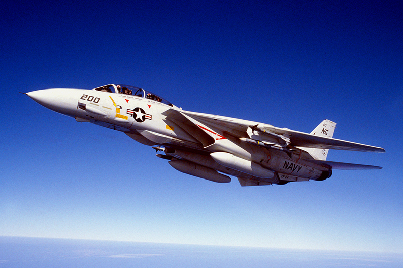 Illustration for article titled This Topgun Instructor Watched The F-14 Go From Tomcat To 'Bombcat'